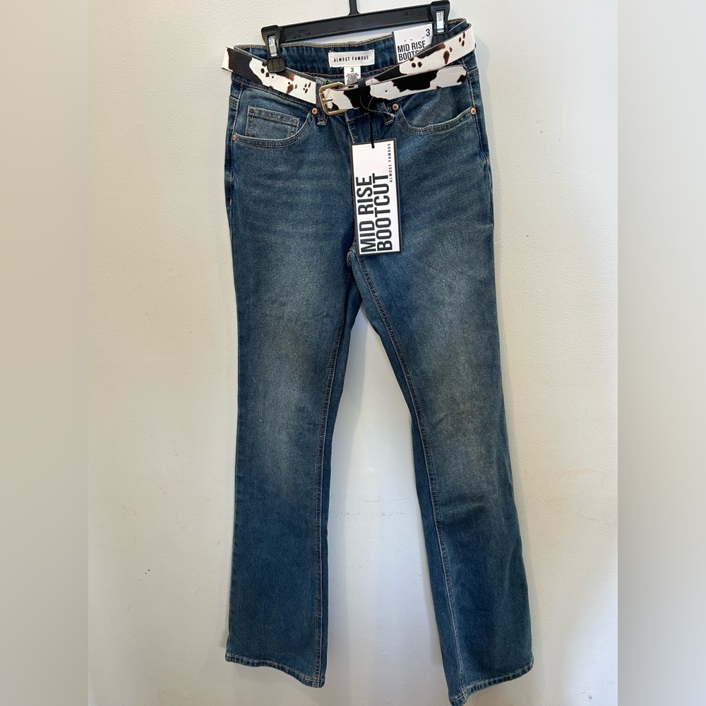 Almost Famous Blue Jeans with Belt Mid Rise bootcut Size 3 NWT